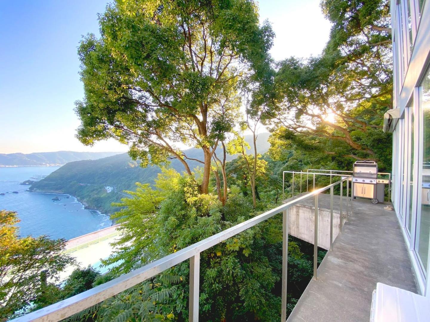 Willa White House Atami Atami  Zewnętrze zdjęcie